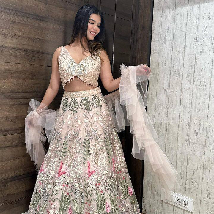 Sequins Thread Lehenga with Can-Can & Canvas Layers – Glamorous 3.5M Flare, Semi-Stitched, Soft Butterfly Net