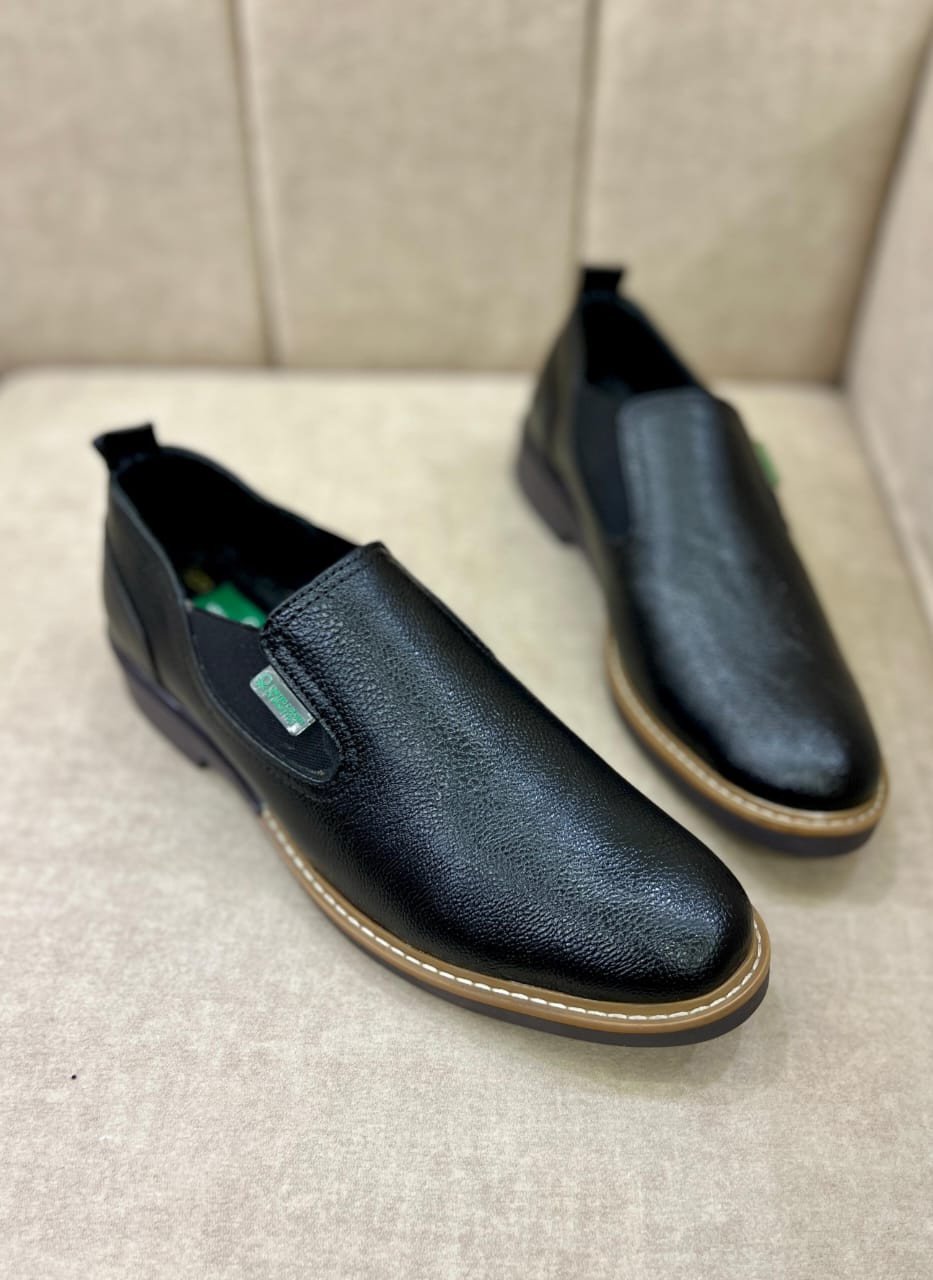 Pillaa Men's Perforations Slip On Moccasins Size