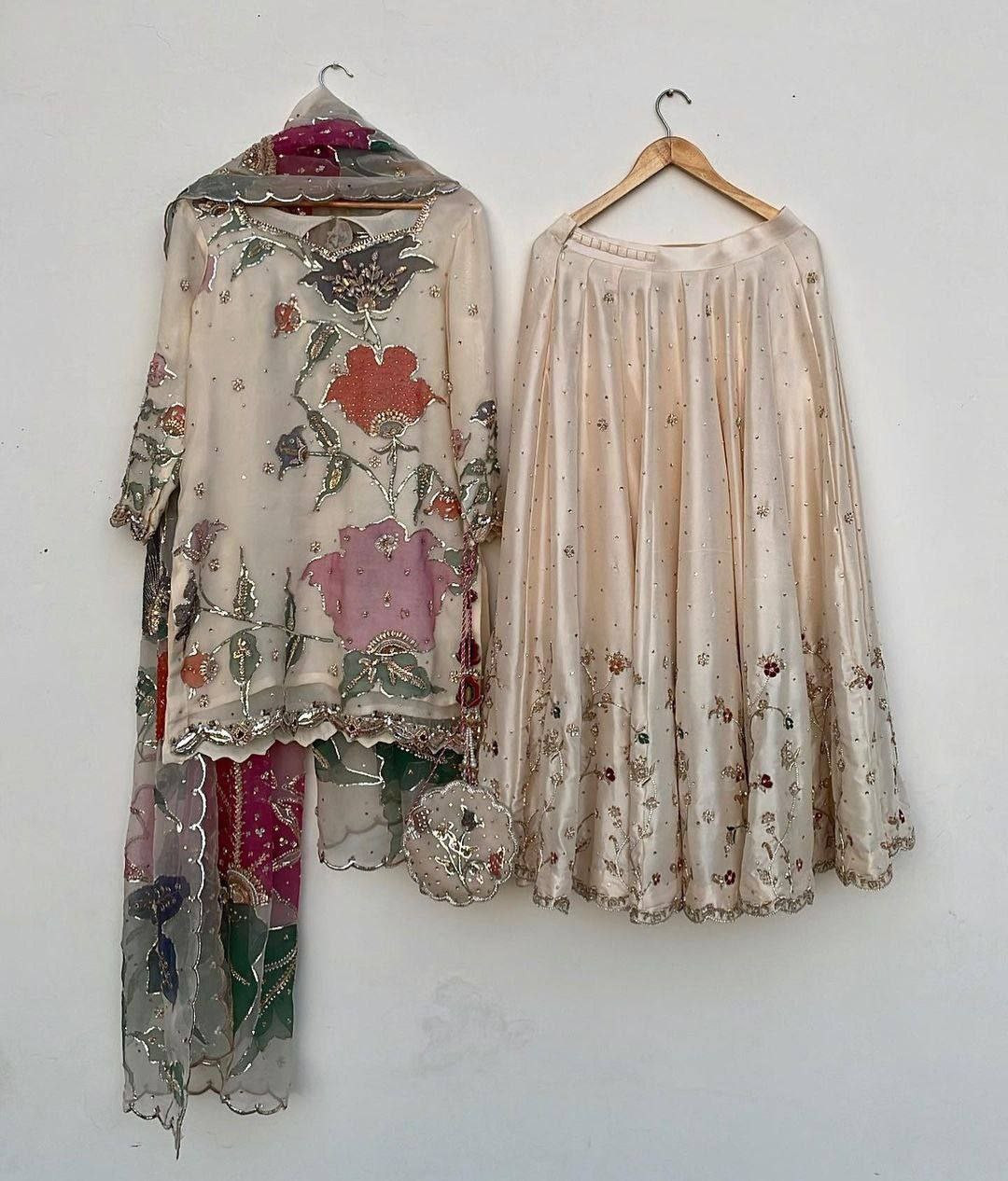 Premium Lehenga & Top 3 Pice Set with Embroidery Sequins Work