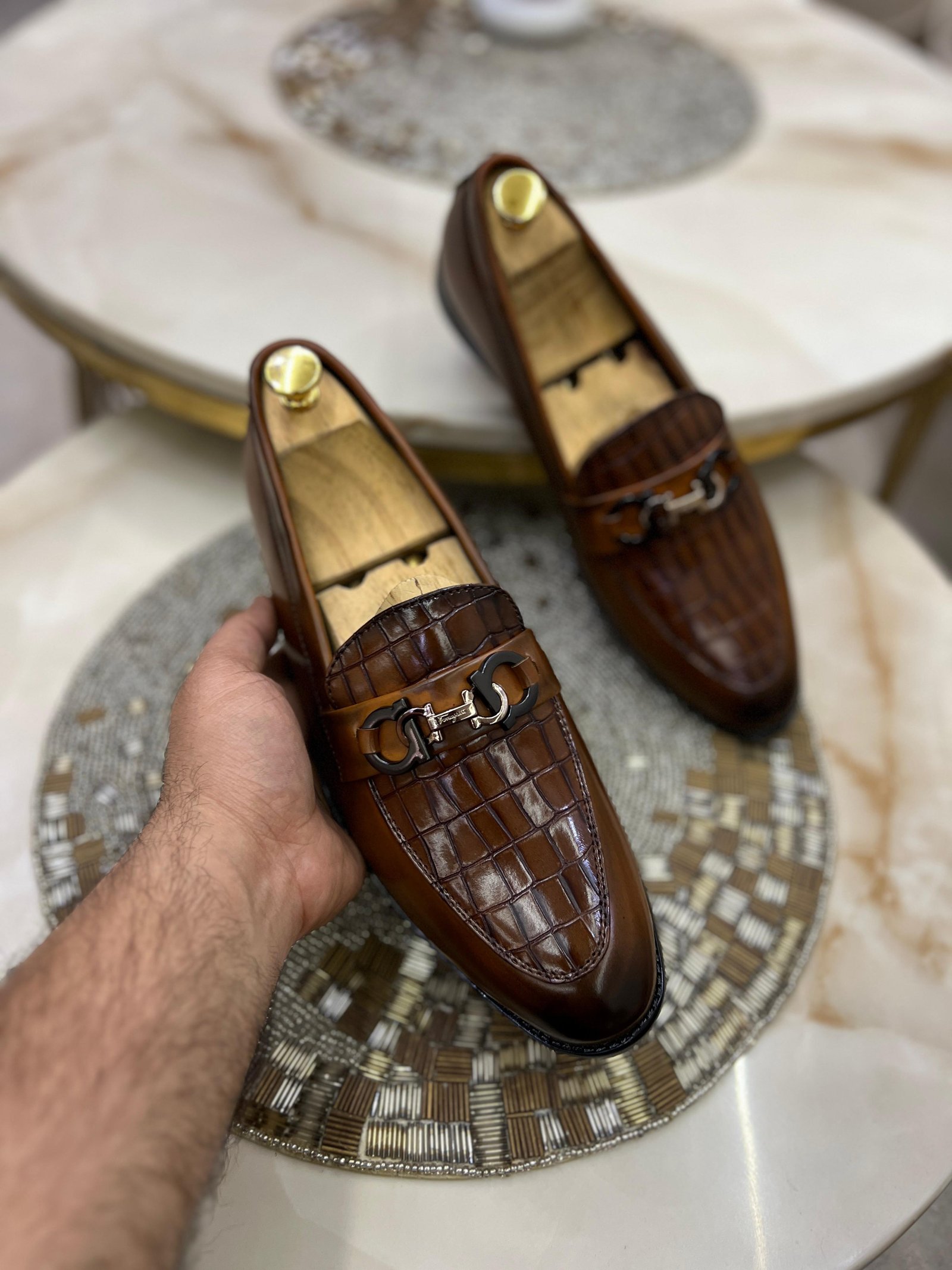 Buy Mens leather loafers and moccasins