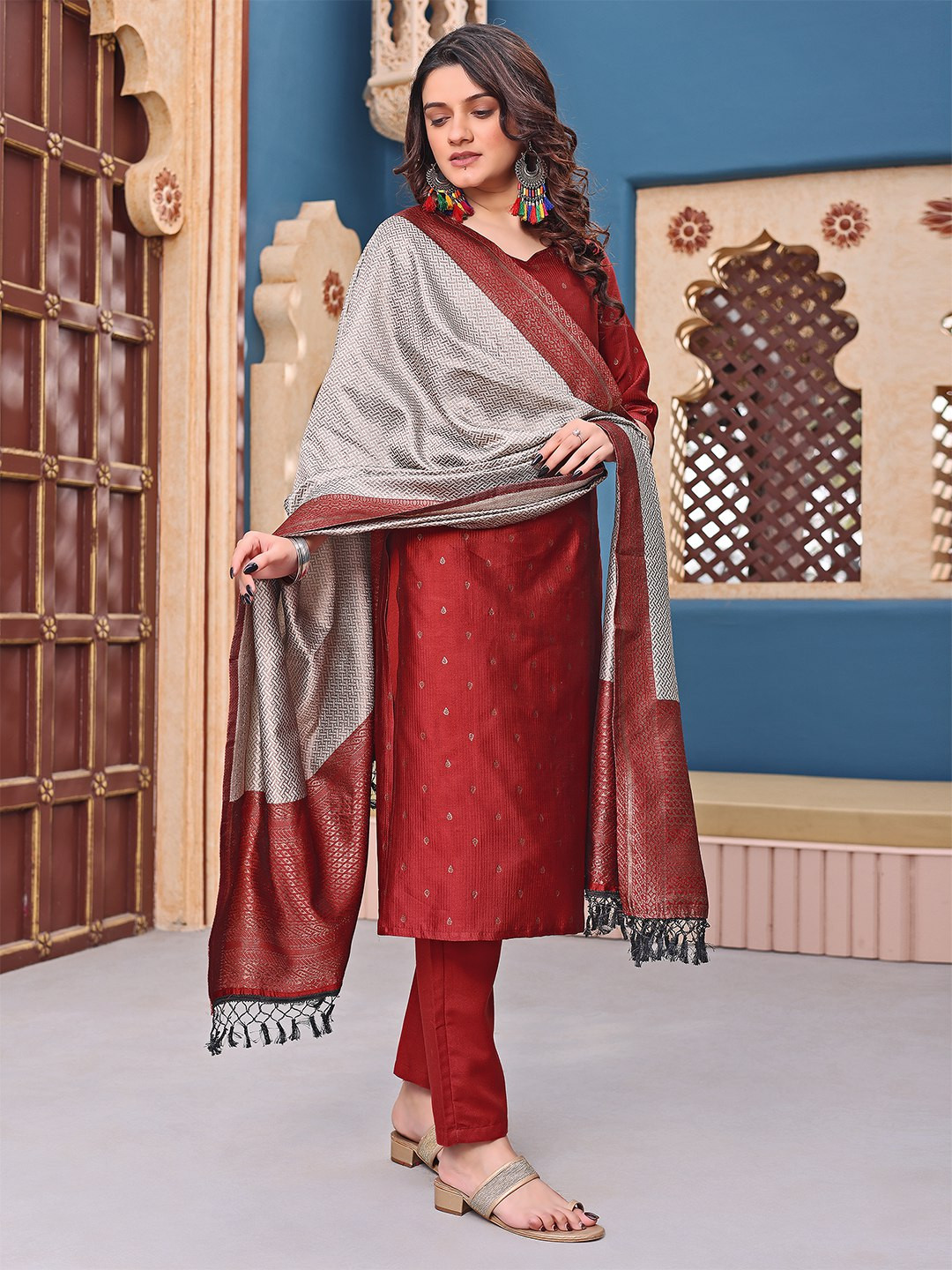 Women Silk Jacquard Kurta Pant Dupatta Set – Maroon Woven Design, 3/4 Sleeves, Ready-to-Wear Ethnic Wear