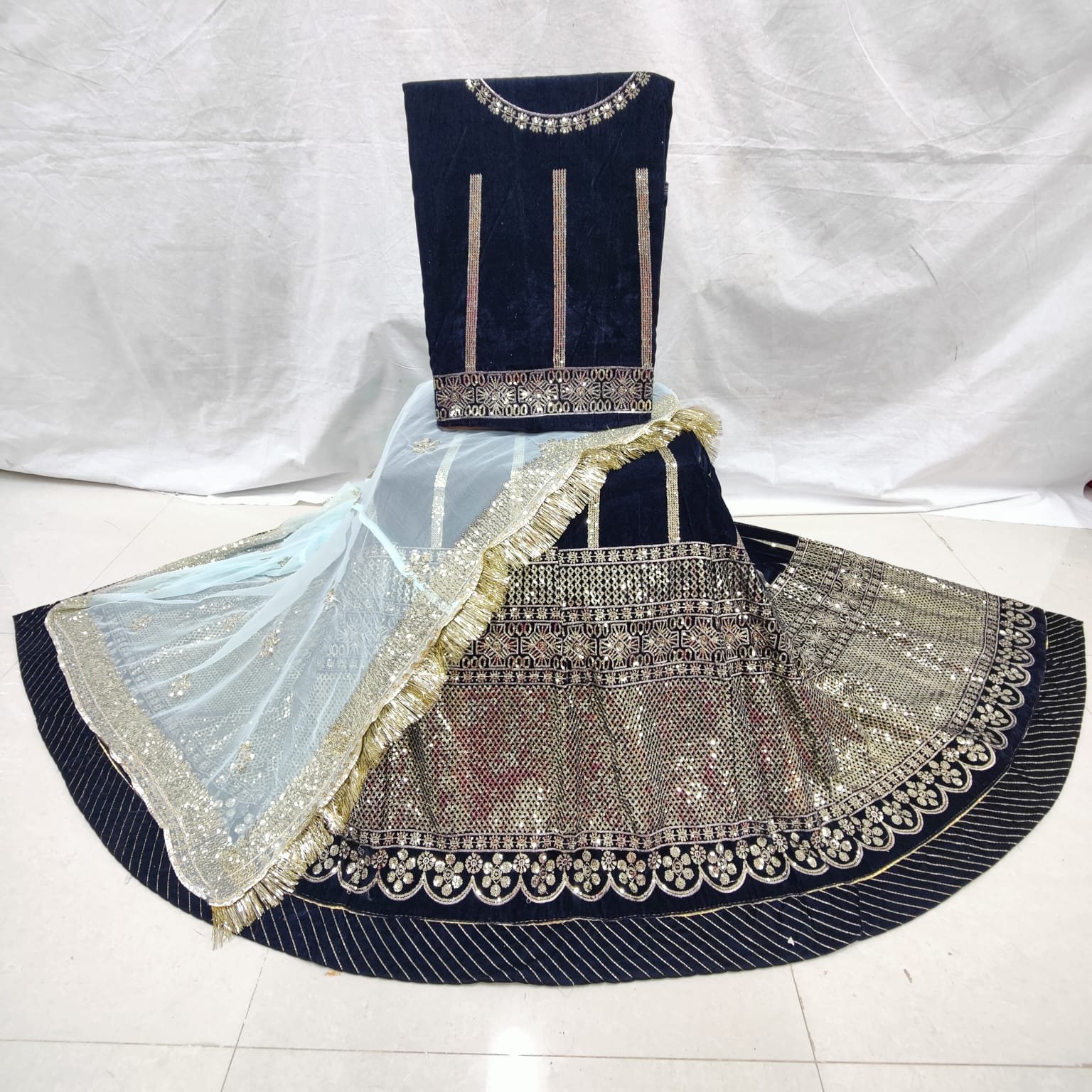Rajputi Velvet Poshak
