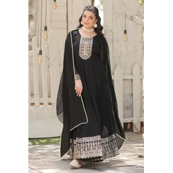 Premium Black Trinari Anarkali Gown – New Wedding Wear with Embroidered Georgette & Matching Dupatta
