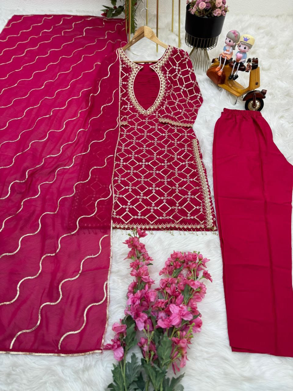 New Designer Party Top Pent & Dupatta Set For Women