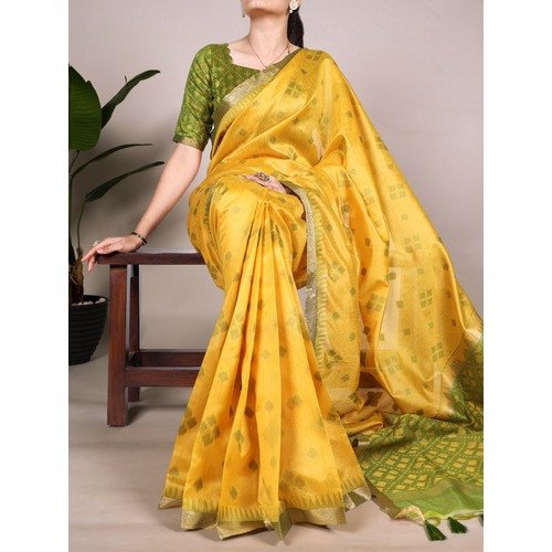 Graceful Perfect for Festivals & Functions Women’s Silk Saree