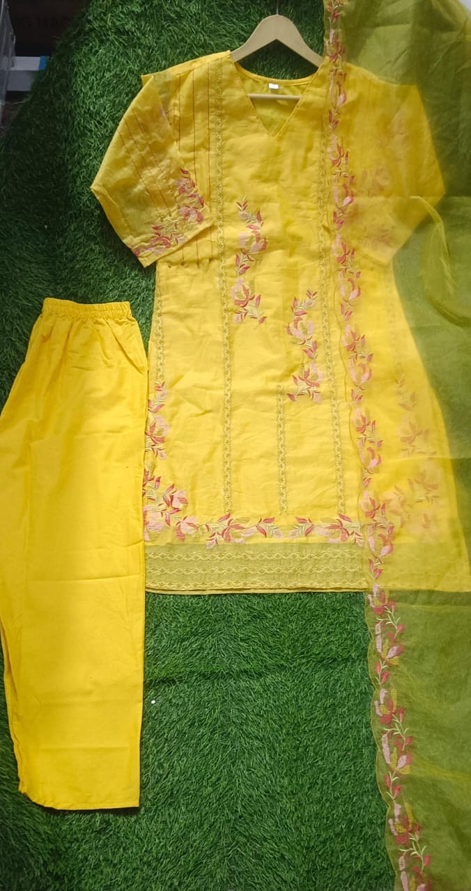 Premium Chandri  Lined Kurta with Cotton Pant & Dupatta Set