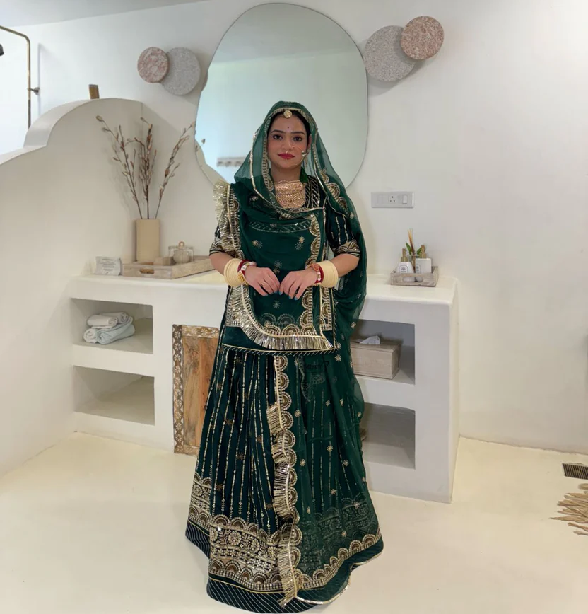 Green Semi Stitch Velvet Poshak With Humrahi Odhna