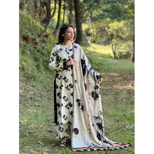 Elegant Everyday Wear Pure Cotton Kurti with Pant & Mulmul Dupatta