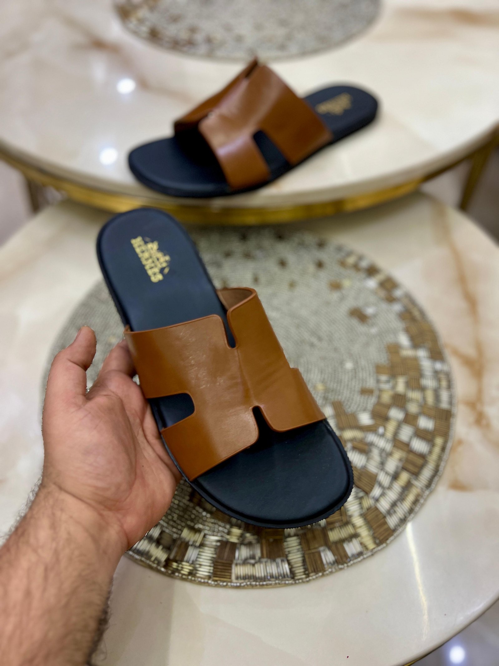SOLETHREADS Men Hermes Solid