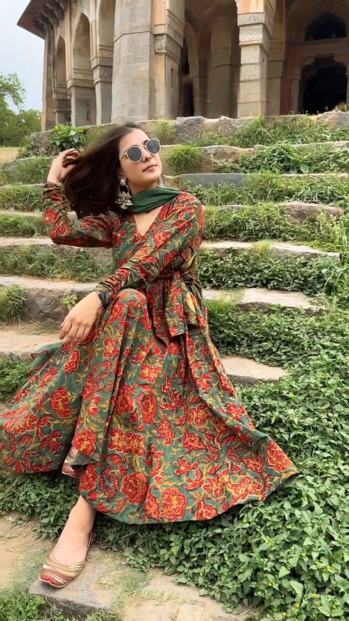 Traditional Modern Grace Noor Anarkali Kurti Set