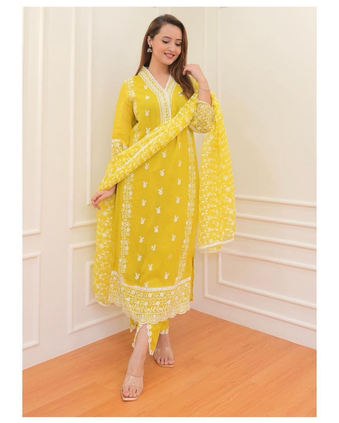 New Pakistani Kurta Paint With Duptta Set For Women