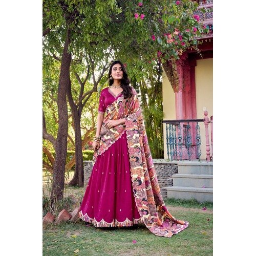 Designer Ethnic Lehenga Choli for Women