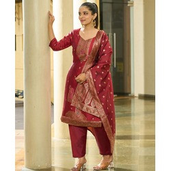 Elegant Maroon Silk Jacquard Morni Kurta Set with Pant & Dupatta – Women’s Festive Ethnic Wear