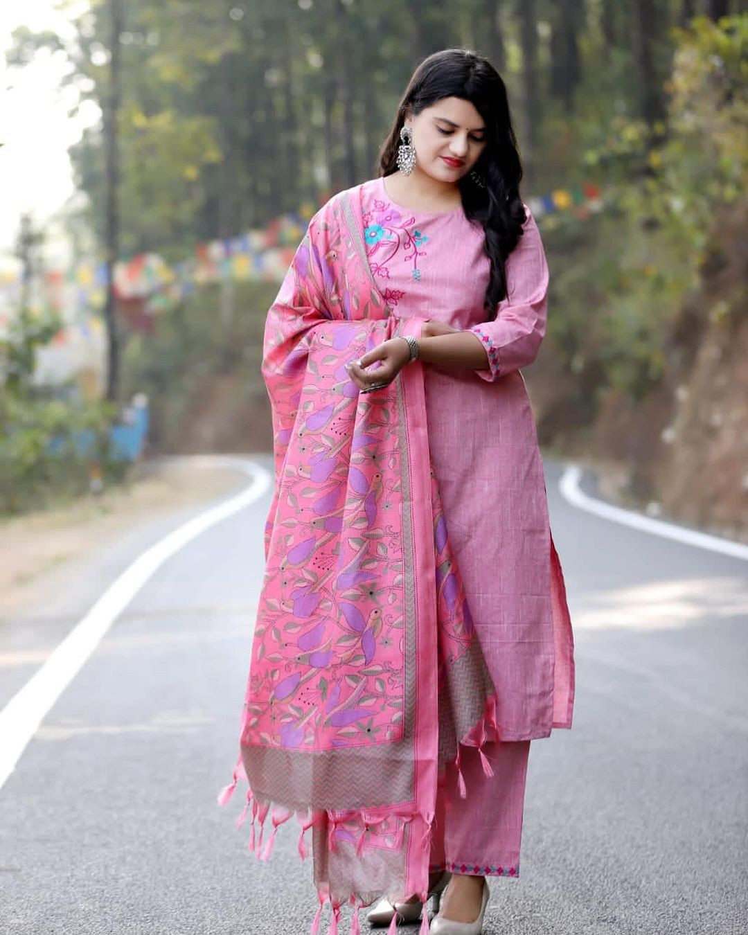 Graceful Kurta Pant Dupatta Set for Women