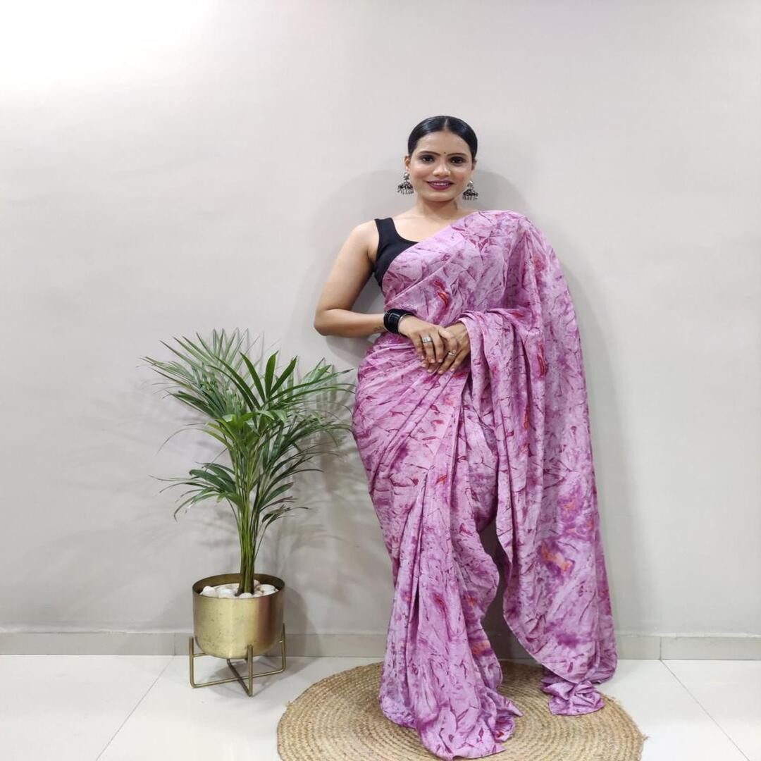 A Vibrent Printed Tradition Saree For Women