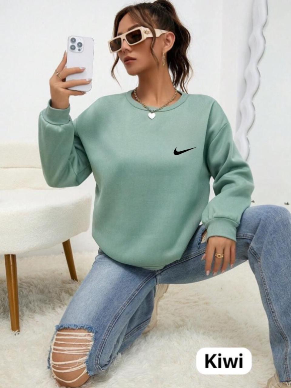 Winter sweatshirt for women