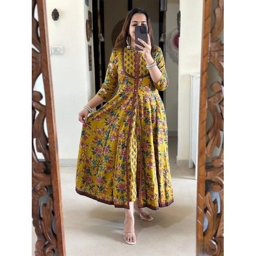 DAILY WEAR KURTI SET