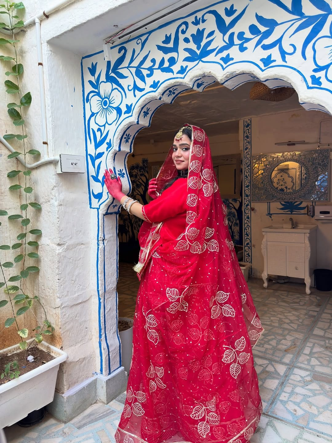 Karwachauth Spaical Bindani Red Rajputi Poshak