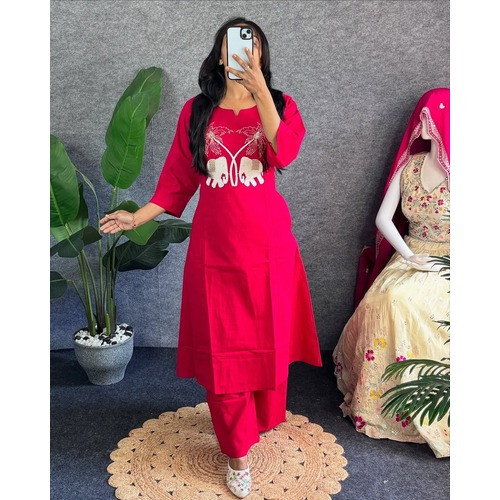 Classy & Comfortable Monochrome Kurti Pant Set